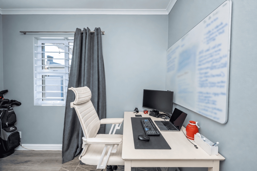 3 Bedroom Property for Sale in Protea Village Western Cape